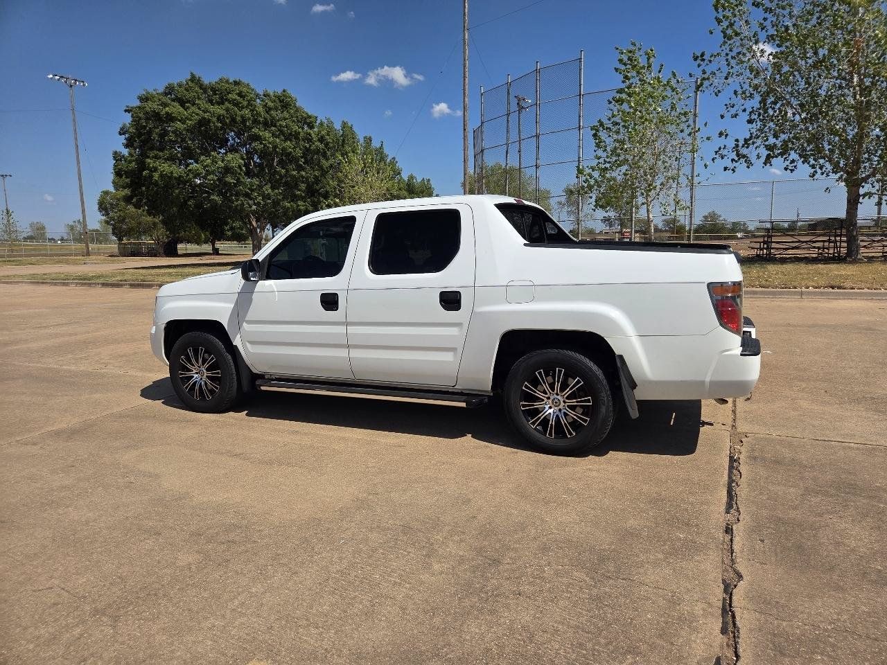 Used 2007 Honda Ridgeline RT image 6