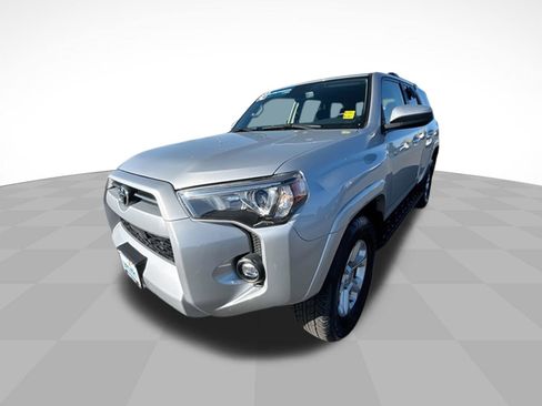 Used 2024 Toyota 4Runner SR5 image 29