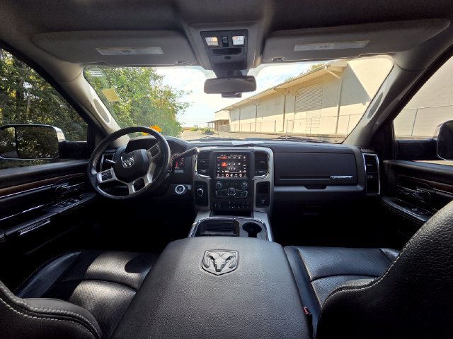 Used 2016 RAM 2500 Laramie w/ Convenience Group AWD/4WD image 32