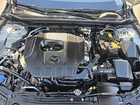 Certified 2025 MAZDA MAZDA3 s Sport image 11