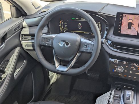 Certified 2026 INFINITI QX60 Luxe w/ Cargo Package FWD image 24