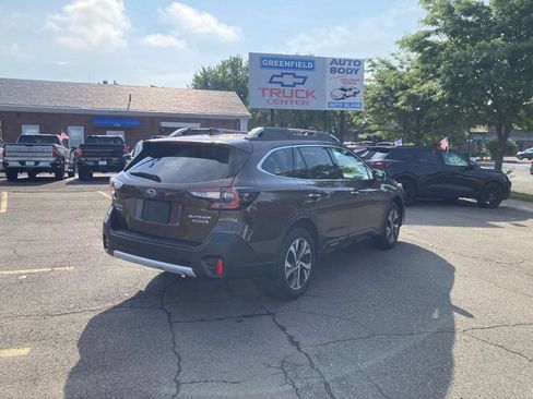 Used 2022 Subaru Outback Touring AWD/4WD image 25