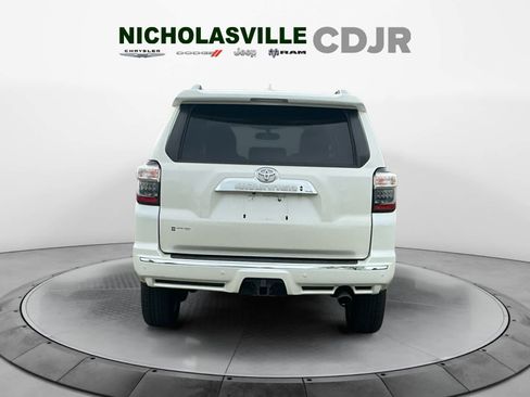 Used 2019 Toyota 4Runner Limited AWD/4WD image 4