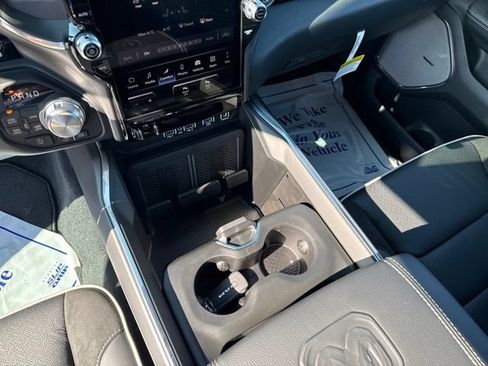 New 2026 RAM 1500 Laramie AWD/4WD image 26