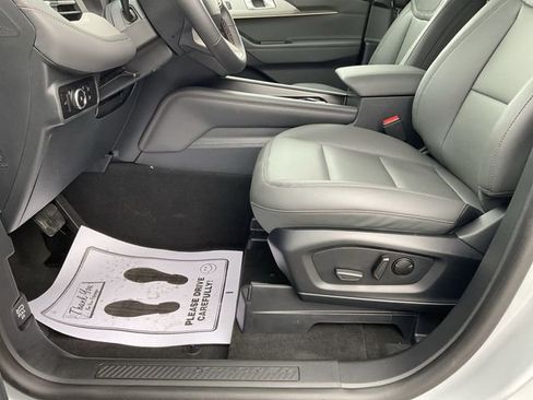 New 2026 Ford Explorer Active w/ Active Comfort Package image 12