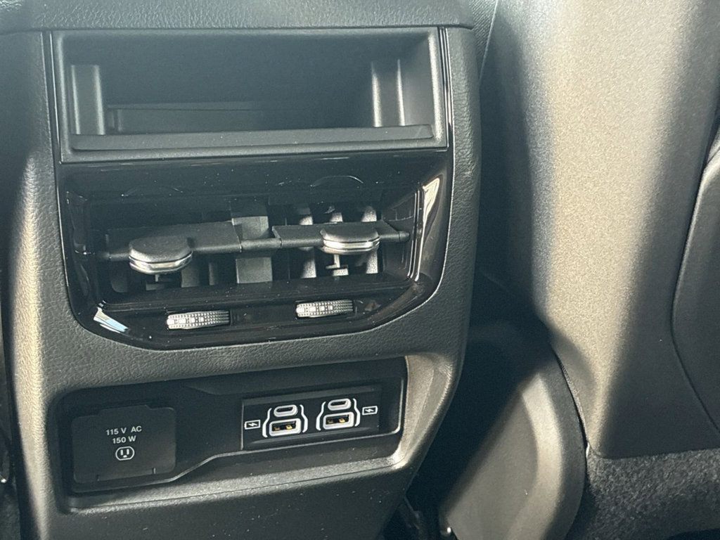 New 2025 Jeep Grand Cherokee Laredo X w/ Luxury Tech Group I RWD image 27