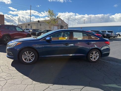 Used 2017 Hyundai Sonata SE image 4