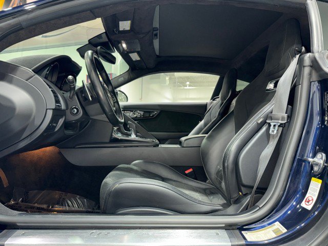 Used 2020 Jaguar F-TYPE R-Dynamic AWD/4WD image 46
