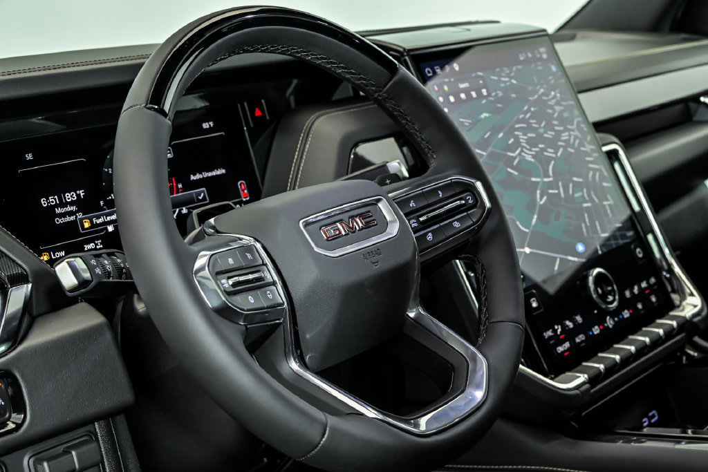 New 2027 GMC Yukon Elevation w/ Elevation Premium Package AWD/4WD image 12