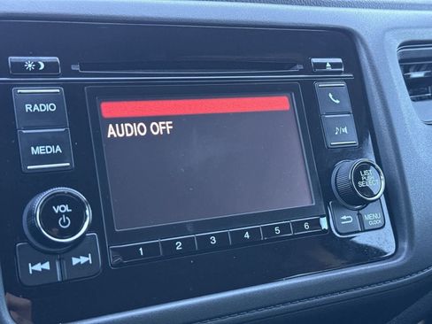 Used 2022 Honda HR-V LX image 20