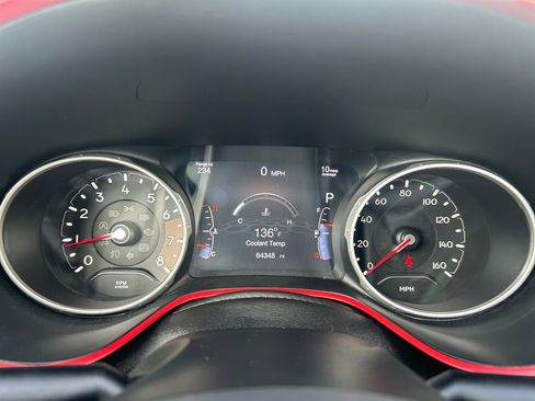 Used 2020 Jeep Compass Trailhawk image 16