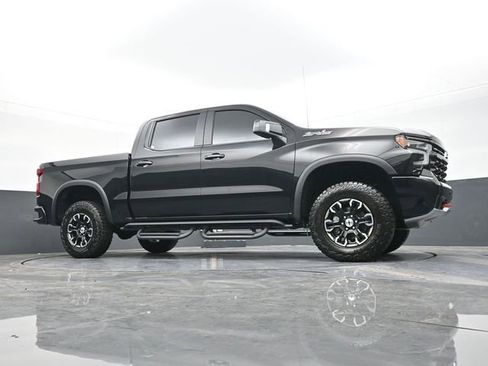 New 2026 Chevrolet Silverado 1500 ZR2 w/ LPO, Utility Wall Package image 44