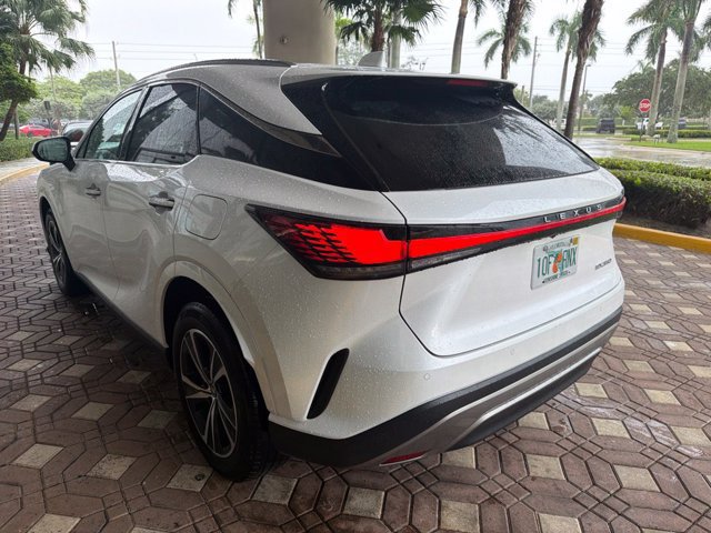 Used 2024 Lexus RX 350 Premium w/ Convenience Package FWD image 9