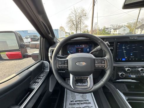 New 2025 Ford F250 Platinum image 14