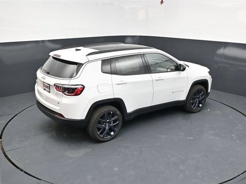 New 2026 Jeep Compass Latitude AWD/4WD image 44