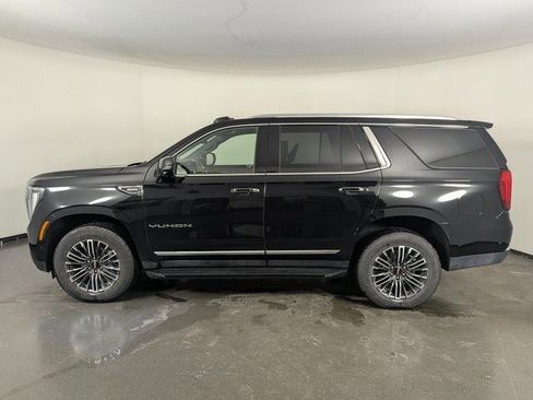 Used 2025 GMC Yukon Elevation image 5