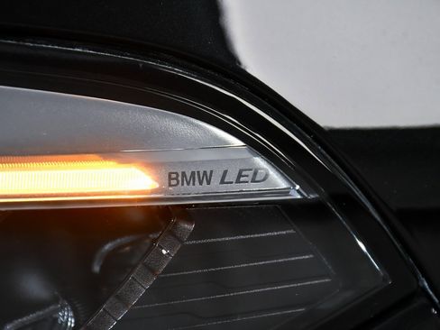 Used 2023 BMW X5 xDrive45e w/ M Sport Package image 92