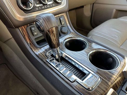 Used 2013 GMC Acadia Denali AWD/4WD image 34