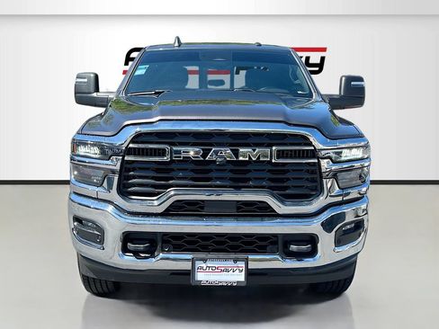 Used 2025 RAM 2500 Tradesman AWD/4WD image 2