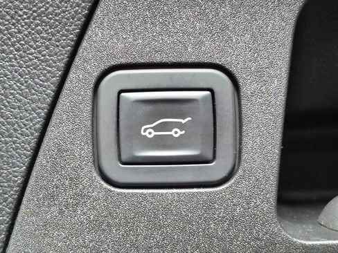 Used 2017 Buick Envision Premium image 27