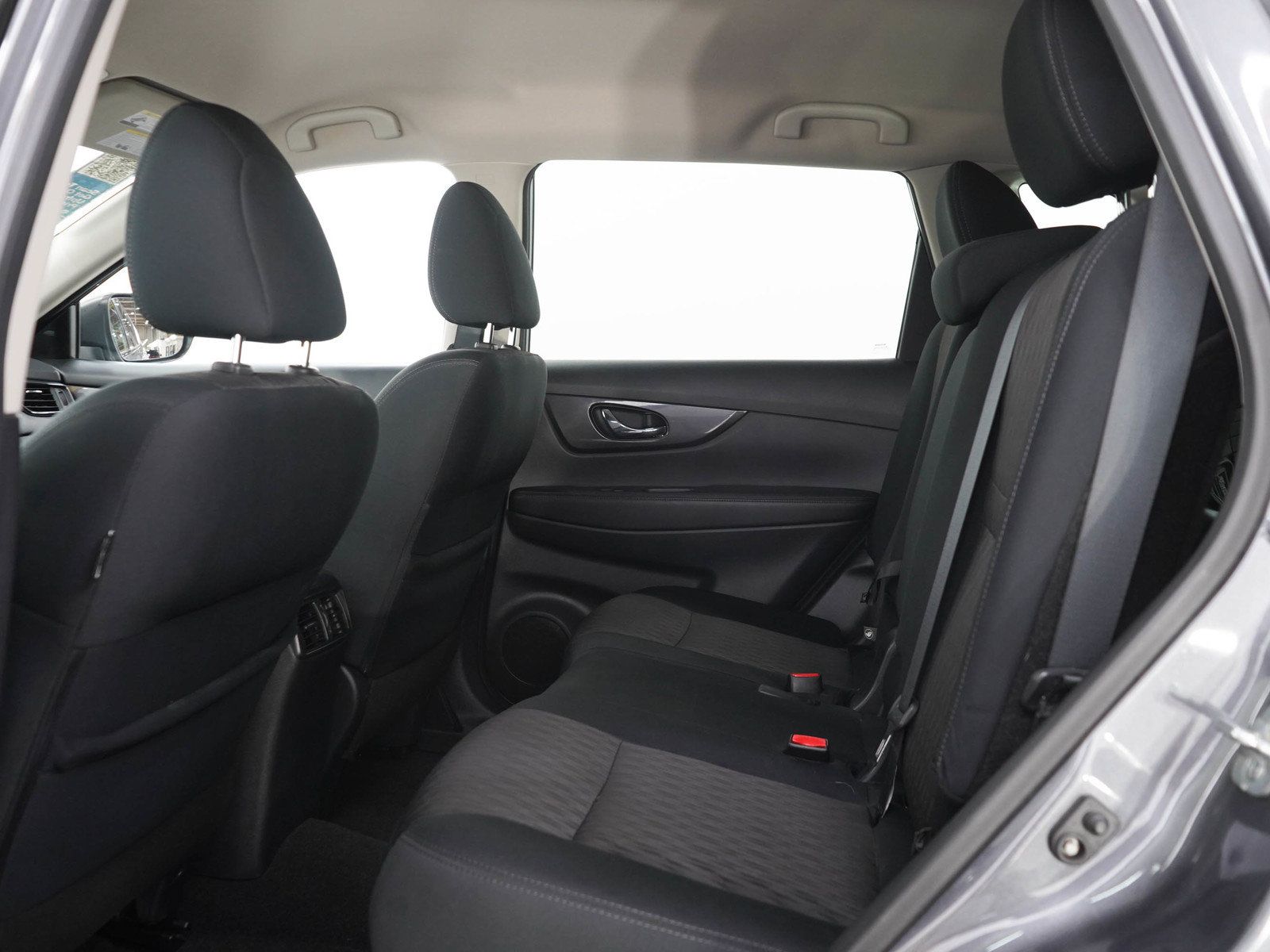 Used 2019 Nissan Rogue SV AWD/4WD image 15