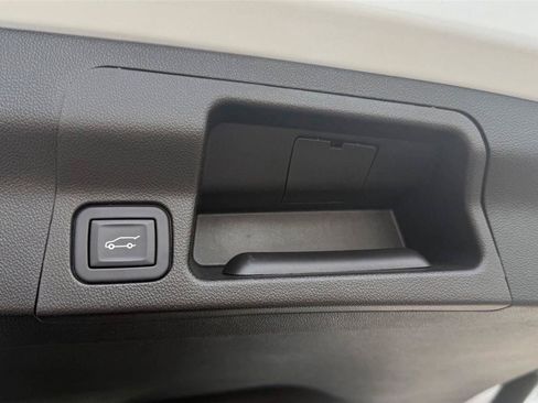 Used 2023 GMC Acadia AT4 w/ Technology Package AWD/4WD image 21