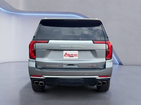 Used 2025 GMC Yukon Denali image 4