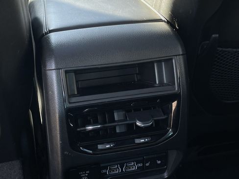 Used 2022 Jeep Grand Cherokee Limited 4xe w/ Luxury Tech Group II image 24