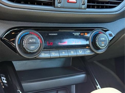 Used 2023 Kia Forte GT-Line FWD image 29