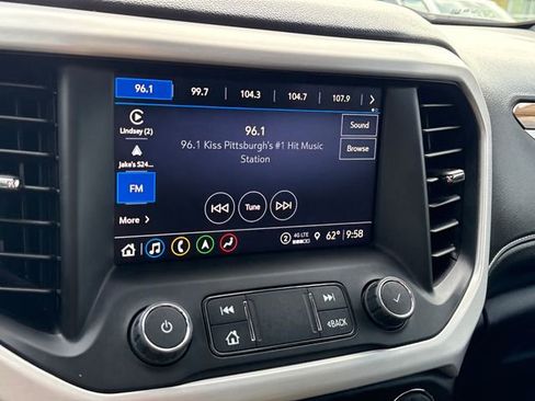 Used 2023 GMC Acadia SLE w/ Driver Convenience Package image 14