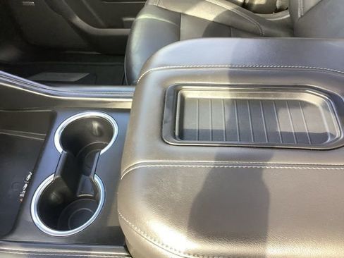 Used 2023 Chevrolet Tahoe LT w/ Luxury Package image 28