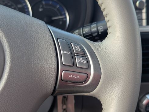 Used 2010 Subaru Forester 2.5X Limited image 23