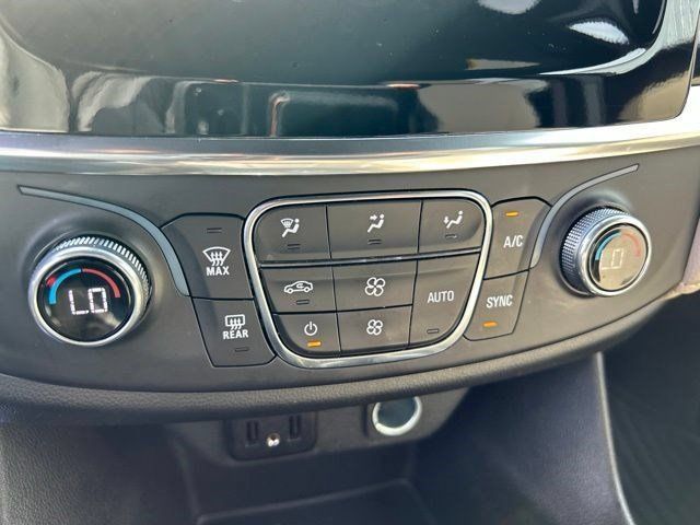 Used 2023 Chevrolet Traverse LS w/ Midnight/Sport Edition FWD image 30