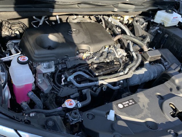 Used 2023 Toyota Sienna Limited FWD image 16