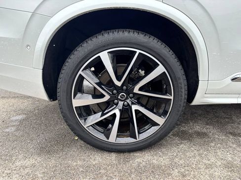 Certified 2024 Volvo XC90 B6 Ultimate AWD/4WD image 35