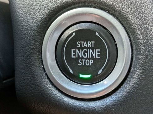 Used 2021 Chevrolet Tahoe LT AWD/4WD image 31