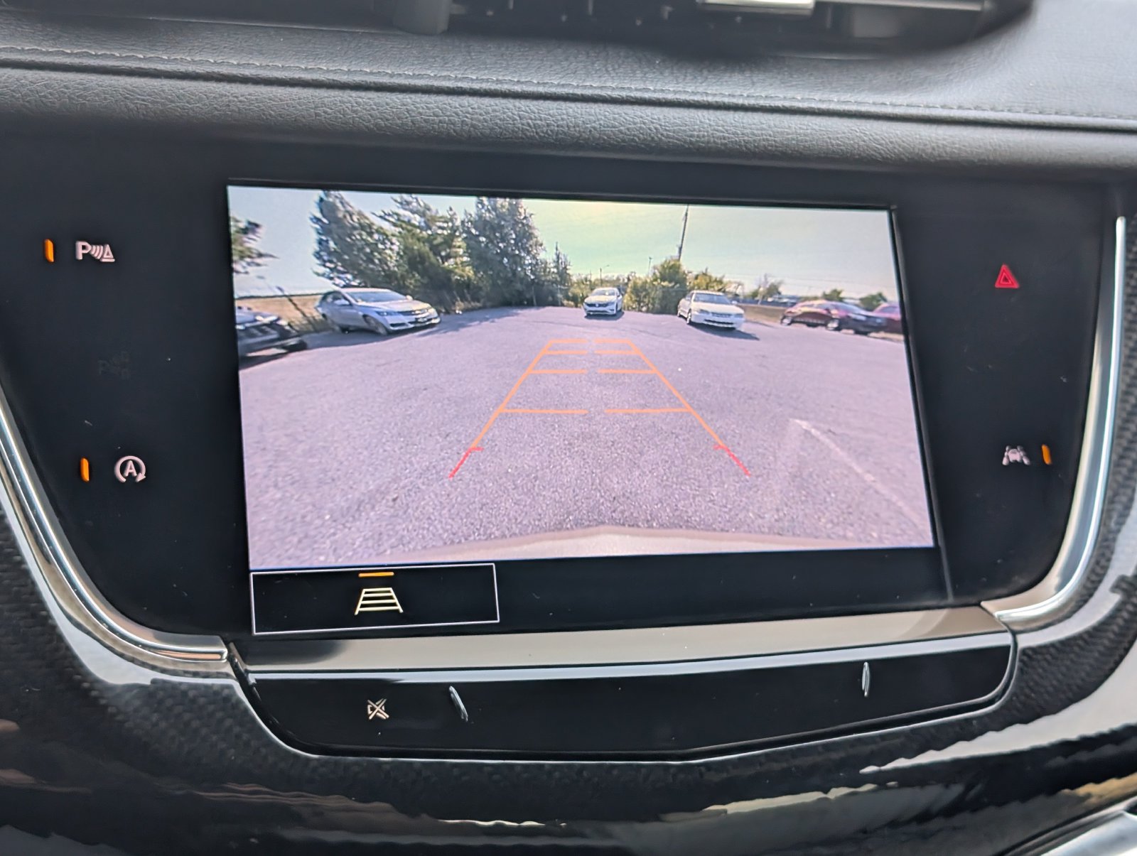 Used 2023 Cadillac XT6 Sport AWD/4WD image 21