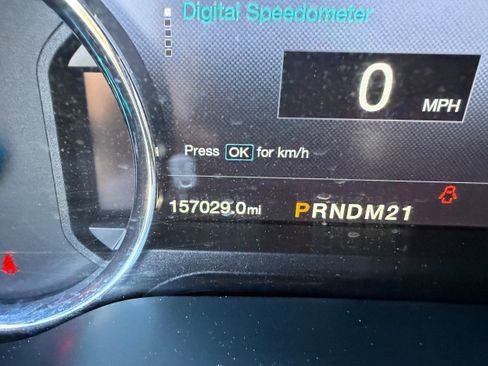 Used 2019 Ford F250 Lariat w/ Chrome Package image 23