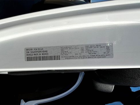 Used 2024 RAM ProMaster 2500 w/ Swivel Seat Group image 33