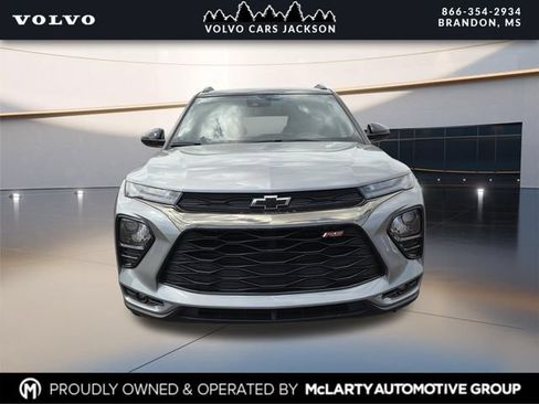 Used 2023 Chevrolet TrailBlazer RS FWD image 2