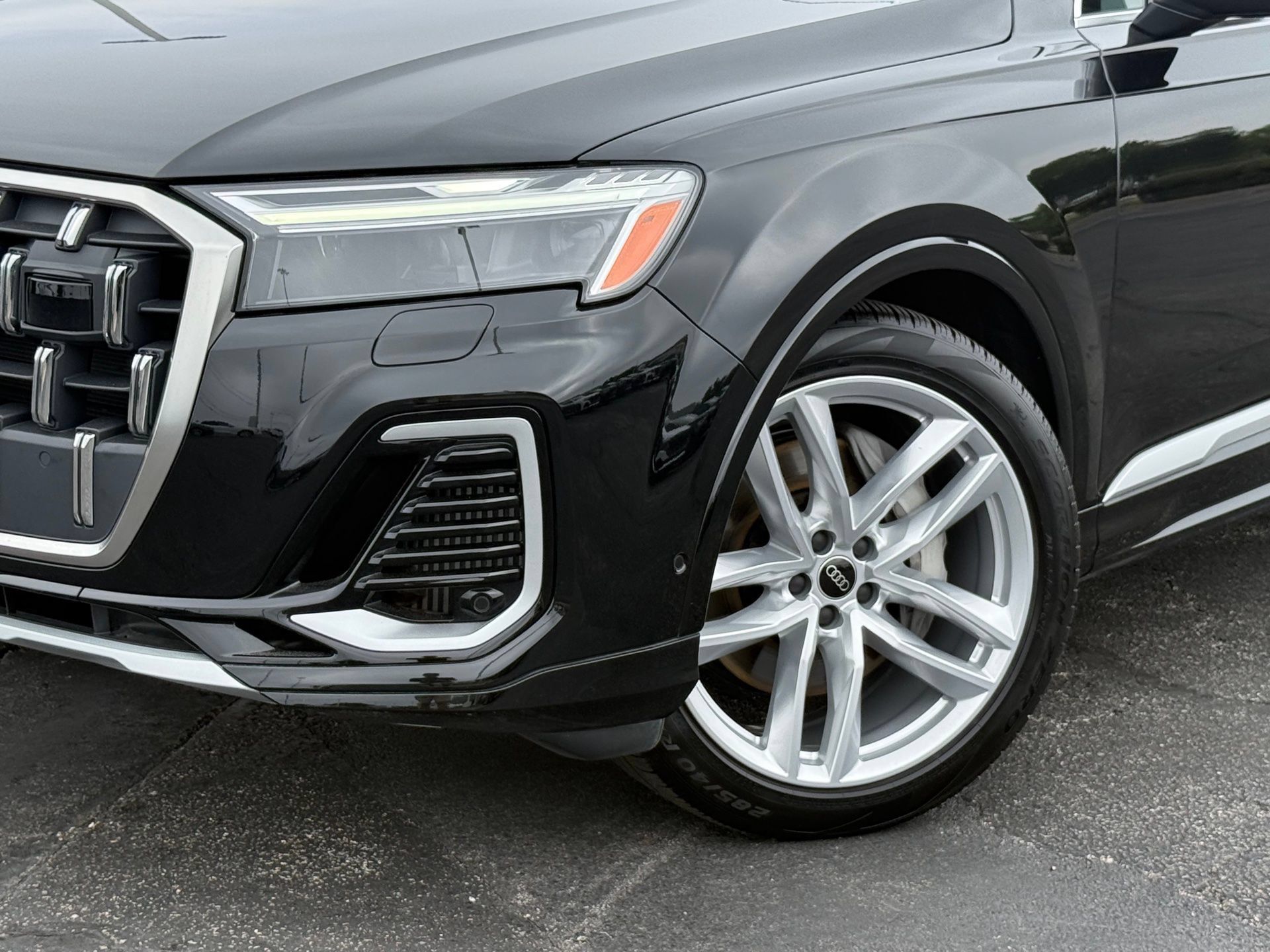 Certified 2025 Audi Q7 3.0T Premium Plus w/ Premium Plus Package AWD/4WD image 6
