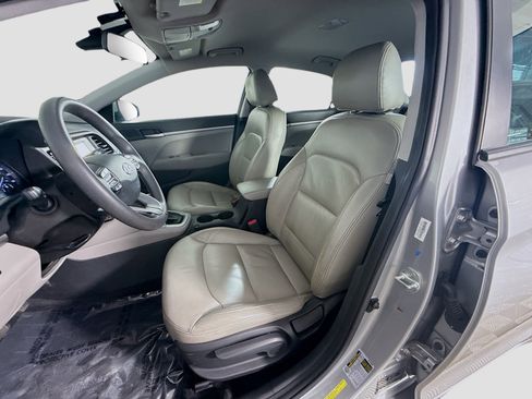 Used 2020 Hyundai Elantra SE w/ Cargo Package (C1) image 21