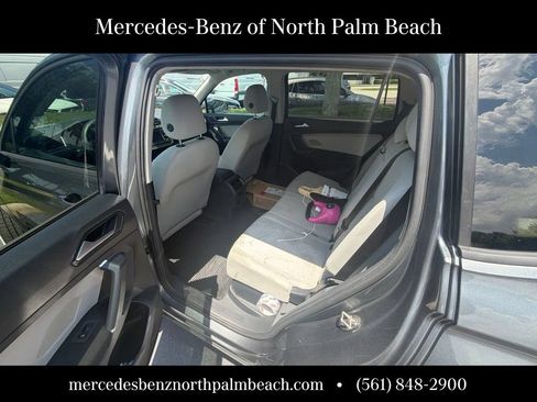 Used 2018 Volkswagen Tiguan S AWD/4WD image 8