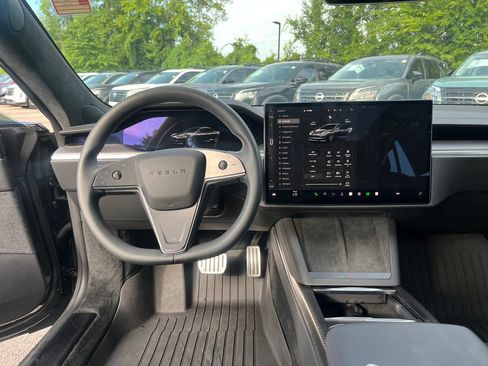 Used 2024 Tesla Model S Plaid AWD/4WD image 22
