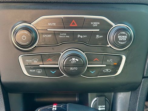 Used 2023 Dodge Charger SXT w/ Blacktop Special Edition AWD/4WD image 16