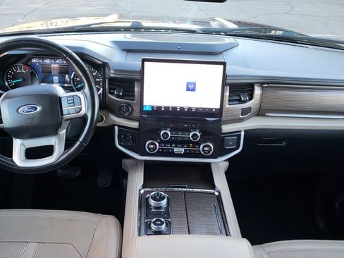 Used 2023 Ford Expedition Max Limited image 29