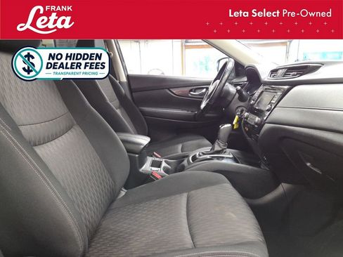 Used 2020 Nissan Rogue S w/ Special Edition Package FWD image 20