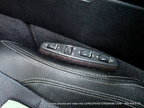 Used 2013 Mercedes-Benz E 550 Cabriolet w/ Premium 2 Pkg image 76