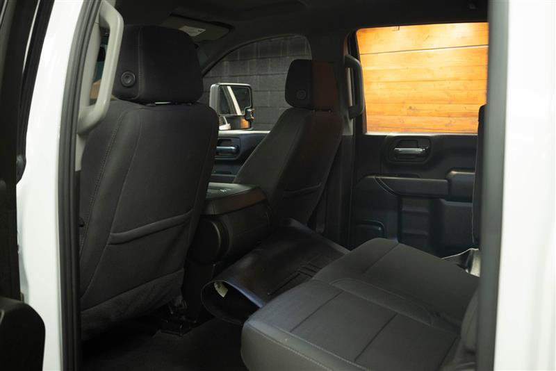 Used 2024 Chevrolet Silverado 2500 Custom w/ Custom Value Package AWD/4WD image 11