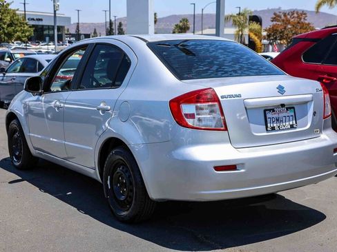 Used 2010 Suzuki SX4 LE FWD image 20
